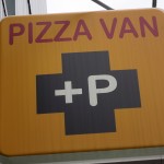 PIZZA「VAN+P」で赤と白のマルゲリータVANで始めたピッツェリア