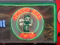 <span class="title">GALLEY「HONEY BEE」で軍港クルーズとネイビーバーガー横須賀ベース真向かいにて</span>